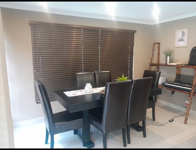3 BEDROOM HOUSE FOR SALE IN SAFARI GARDENS